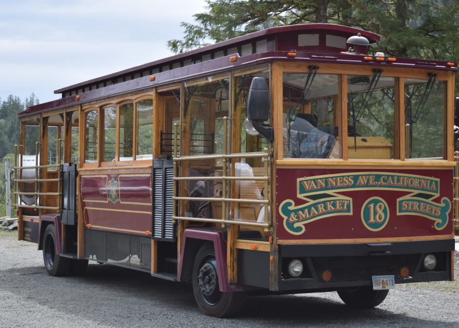 Ketchikan: Totem Pole, Wildlife & City Trolley Tour - Tour Highlights