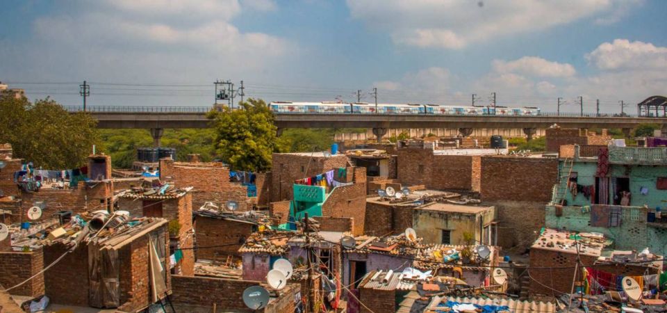 Half Day Slum Walking Tour Delhi - Tour Experience
