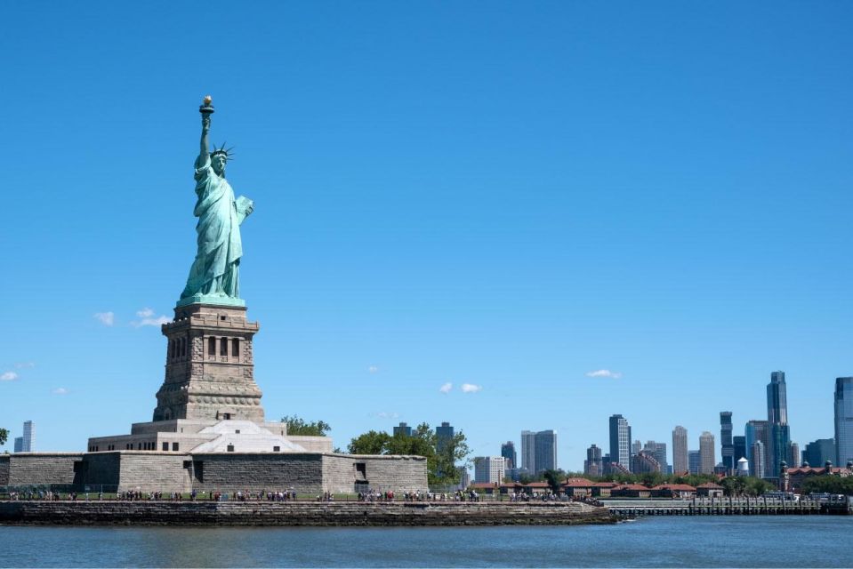 NYC: Sightseeing Day Trip With Statue of Liberty Visit - Itinerary Highlights