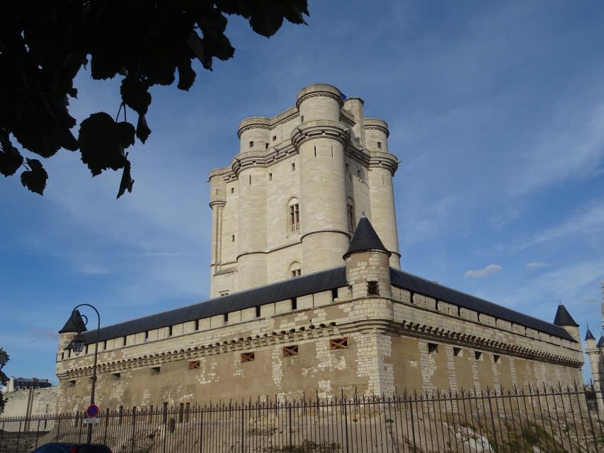 Vincennes Castle: Private Guided Tour With Entry Ticket - Inclusions in the Tour