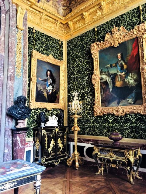 One Day in the Life of Louis XIV (Palace of Versailles) - Common questions