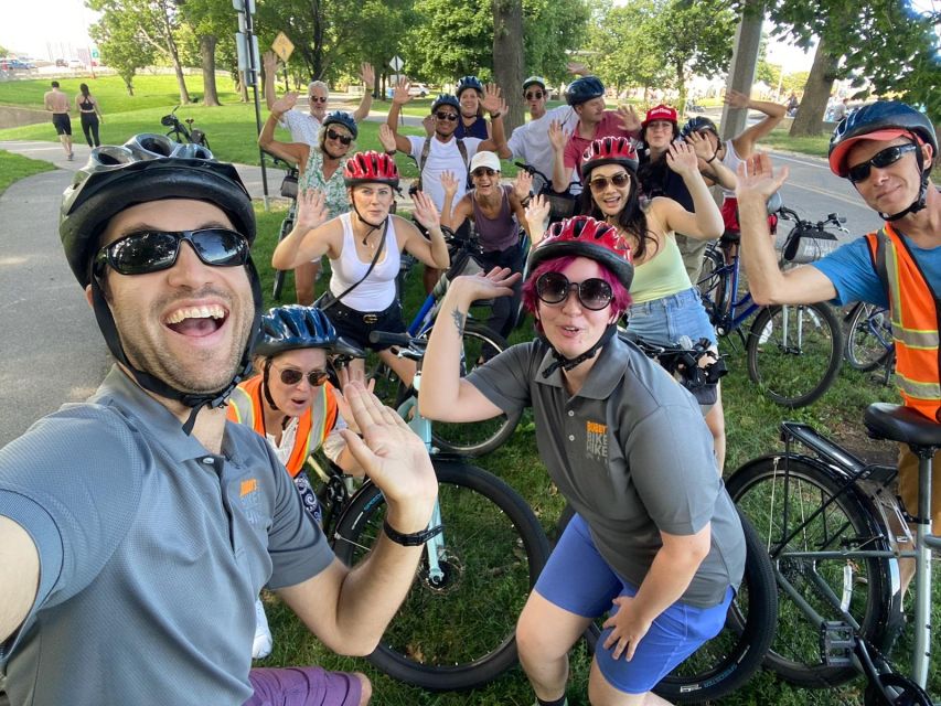 Chicago: Bikes, Bites, and Brews Biking Tour - Sum Up