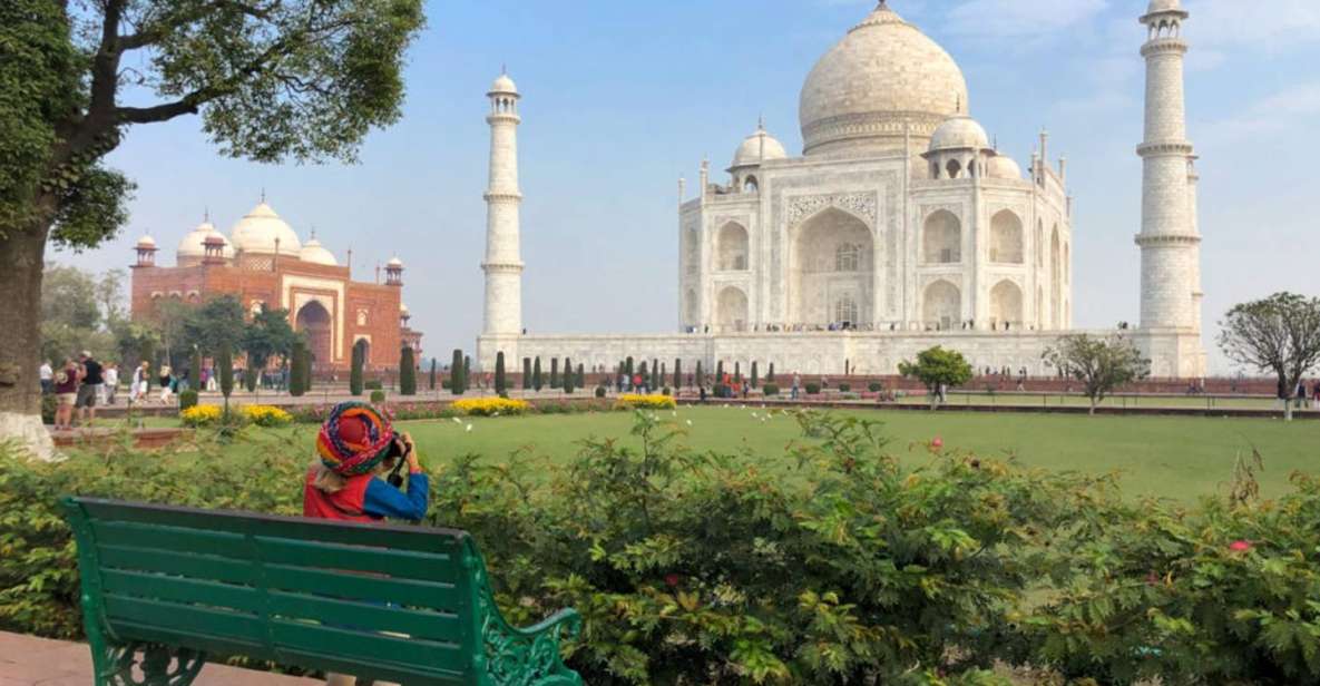 From New Delhi : Day Trip to Taj Mahal & Agra Fort - Key Points