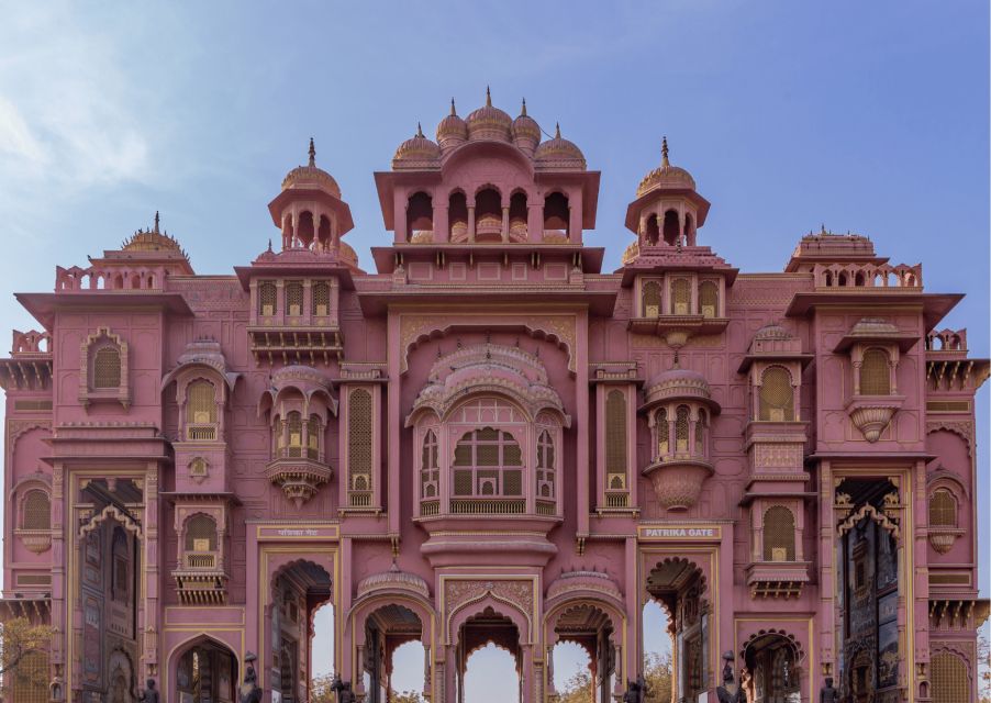 Royal Trails of Jaipur Guided Full Day Sightseeing City Tour - Key Points