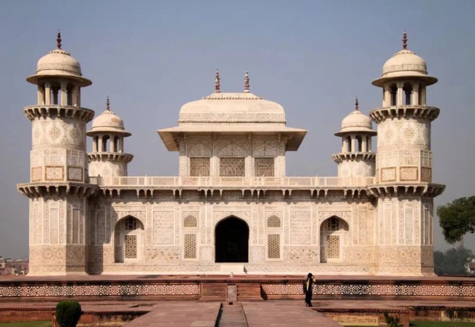 2 Days Agra Taj & Red Fort Tour From Delhi