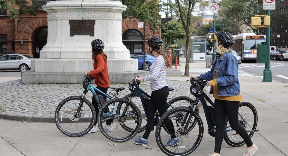 Electric Bike Tour: Classic Manhattan And More!