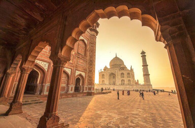 From Delhi:-Golden Triangle Tour of Agra ,Jaipur ,Delhi