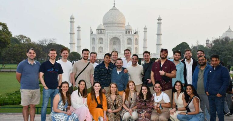 From Delhi: Taj Mahal & Agra Private Day Trip by AC Car