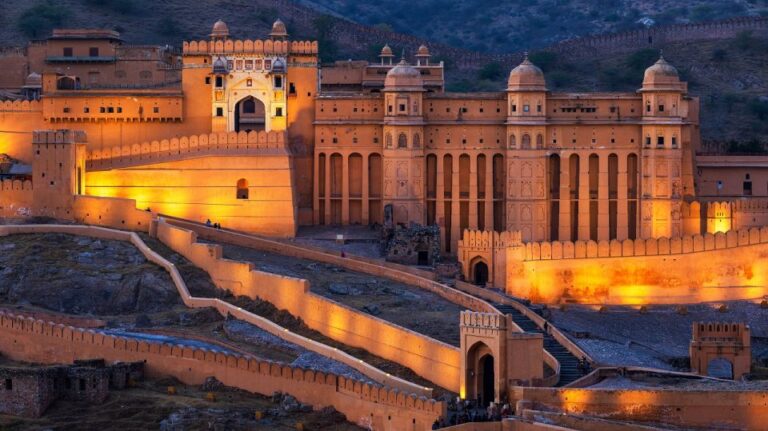 Ranthambore to Jaipur Transfer With Sightseeing