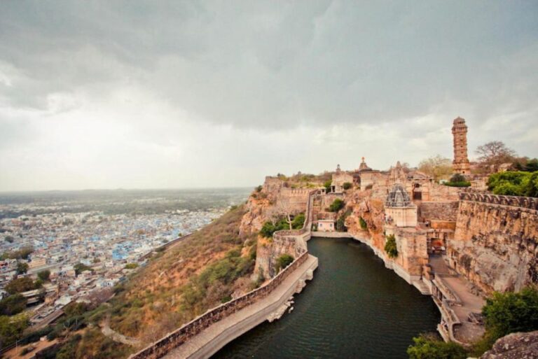 Same Day Tour to Chittorgarh Fort From Udaipur