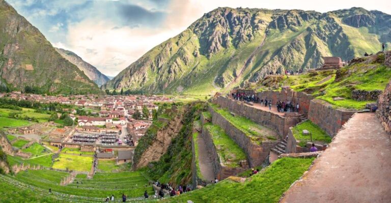 Tour to the Sacred Valley Machu Picchu in 2 Days 1 Night