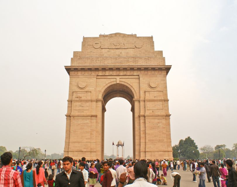 12 - Days Mandawa, Jaipur, Agra, Varanasi and Delhi Trip - Must-See Attractions and Landmarks