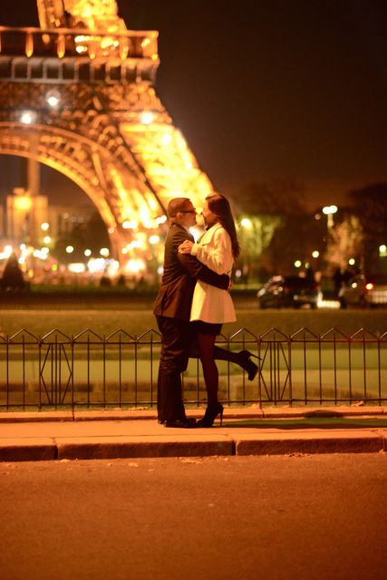 Paris: Romantic Limousine Tour - Tour Description