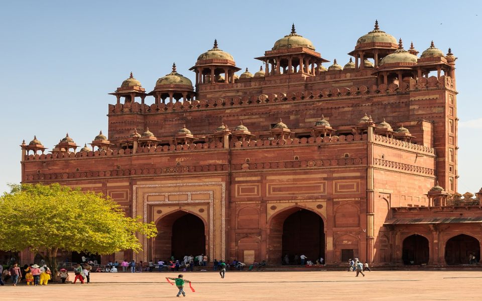 From Delhi: Famous Places Taj Mahal & Fatehpur Sikri Tour - Key Points