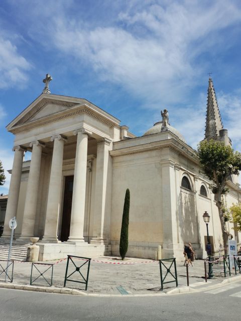 Baux and Saint Rémy De Provence: History Wine and Landscapes - Tour Details