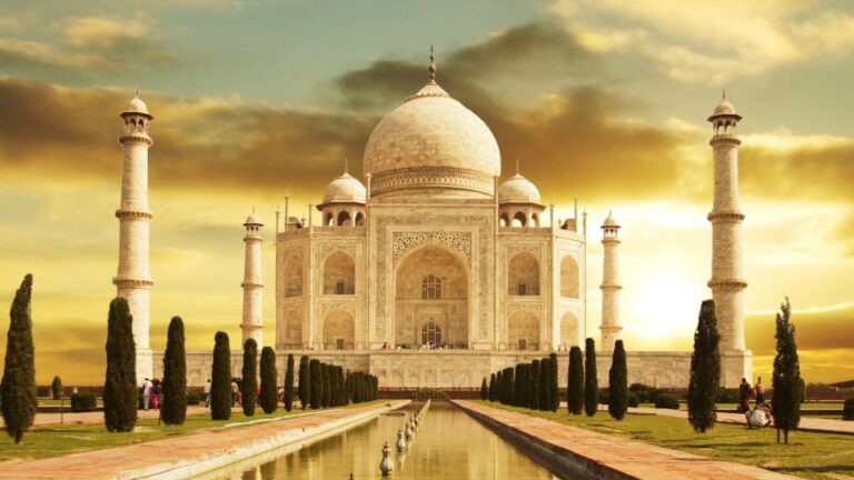 From Delhi: 2-Day Private Agra Trip W/ Taj Mahal & Agra Fort