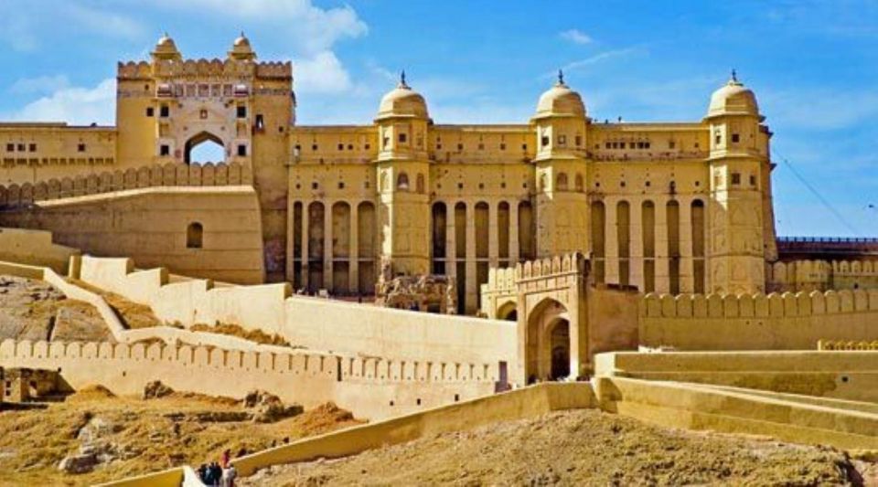 Jaipur: Private Sightseeing Day Tour With Guide by Car