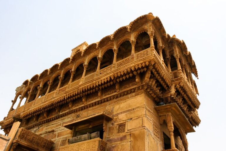 Jaisalmer Private City Tour With Camel Safari in Desert