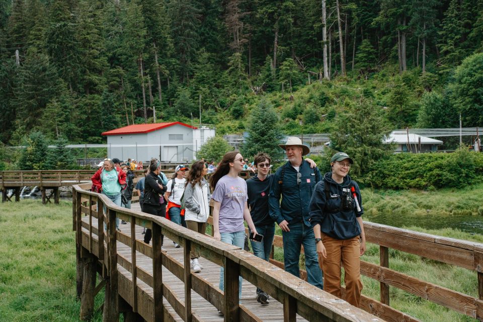 Ketchikan: Rainforest Wildlife Sanctuary & Totem Park