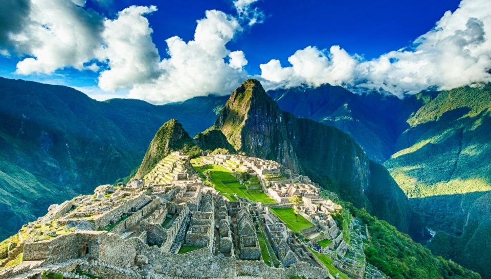 MachuPicchu By Car 2 Days/1 Night - Tour Details