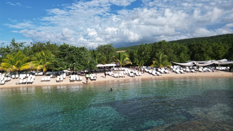 Montego Bay: Dunns River Falls & Lunch at Bamboo Beach Club - Tour Details