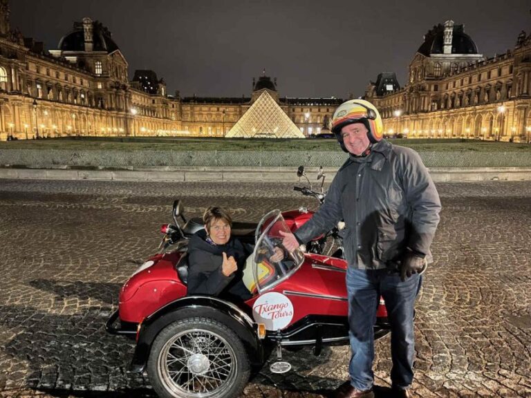 Paris by Night Sidecar Tour