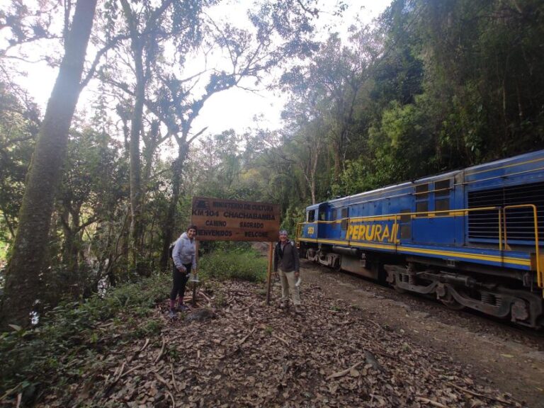 Short Inca Trail Trek to MachuPicchu – Premium Tour