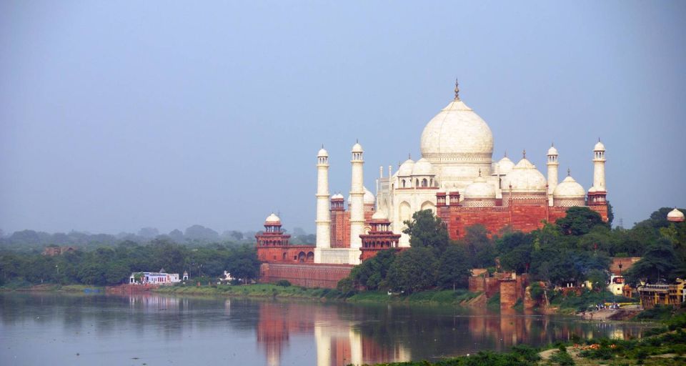 From Delhi: 1 Night 2 Days Agra Jaipur Golden Triangle Tour - Experience