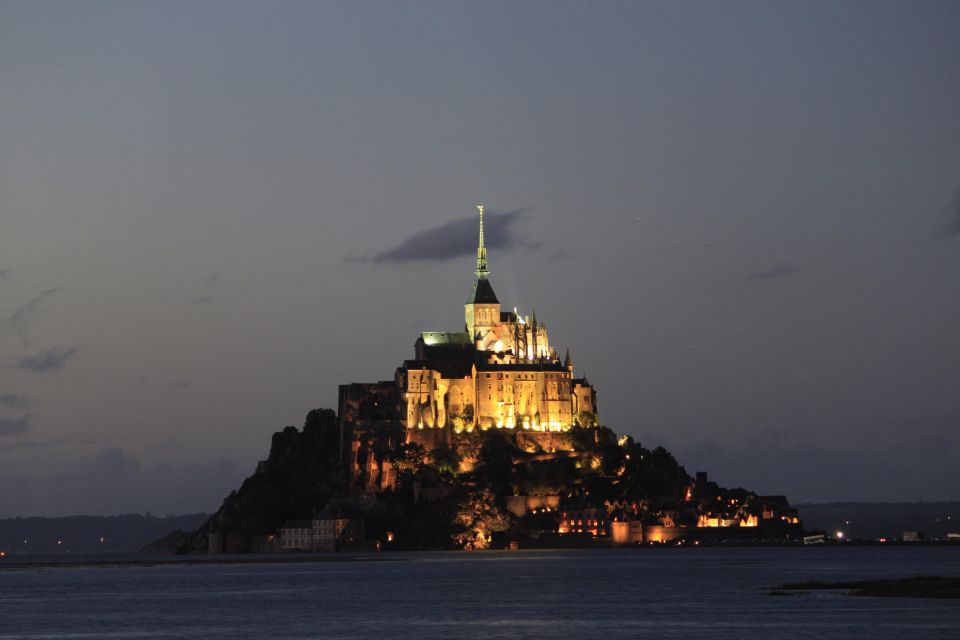 Mont Saint Michel: Departure From Le Havre, Deauville, Honfleur - Available Languages