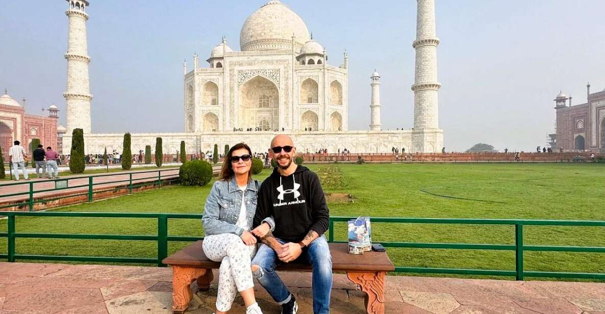 From Delhi: Private Taj Mahal Agra Fort & Baby Taj Day Trip - Experience