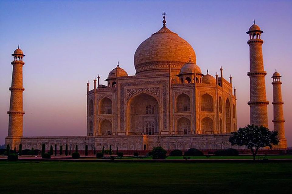 Jaipur: Private Agra Sunrise Tour With Professional Guide - Highlights