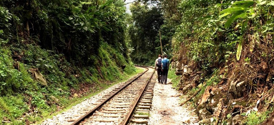 Cusco : Salkantay Trek 4 Days 3 Nights With Return by Train - Common questions