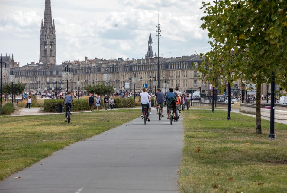 Bordeaux's Iconic Landmarks: A Private Bike Tour - Pricing and Booking Information