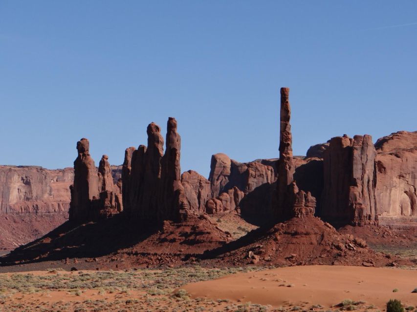 Monument Valley 2.5 Hour Guided Vehicle Tour - Tour Inclusions