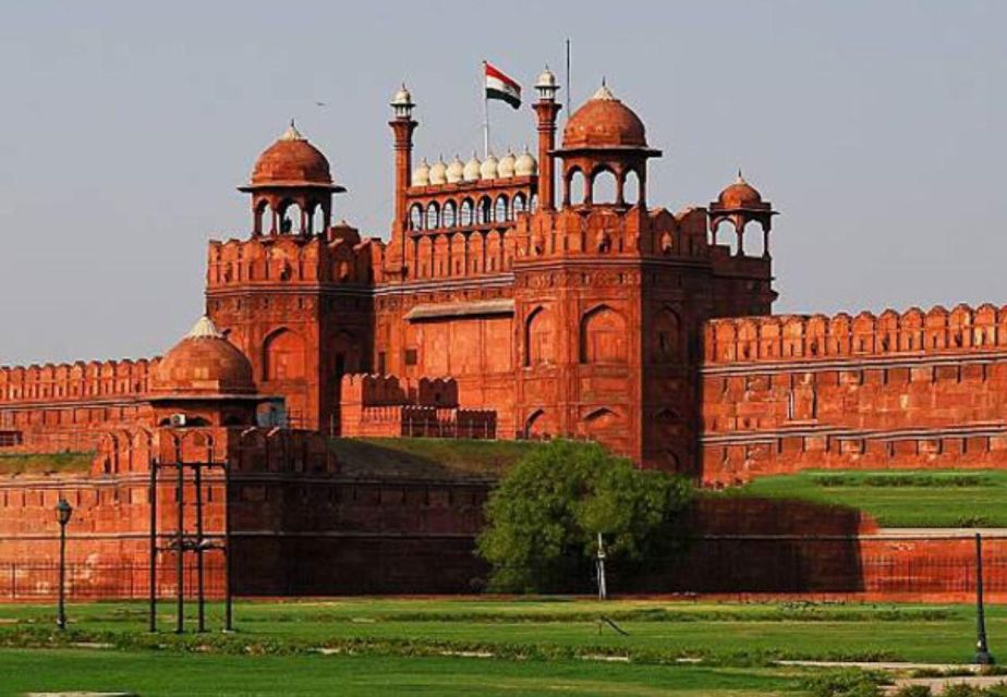 3-days Golden Triangle Tour by Car (Delhi-Agra-Jaipur) - Day 1: Delhi to Agra