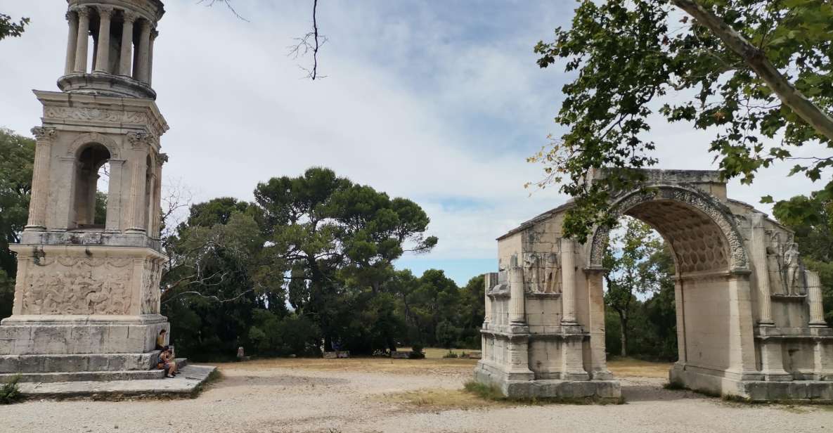 Baux and Saint Rémy De Provence: History Wine and Landscapes - Common questions