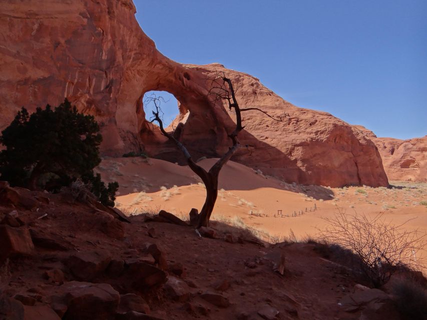 Monument Valley 2.5 Hour Guided Vehicle Tour - What to Bring