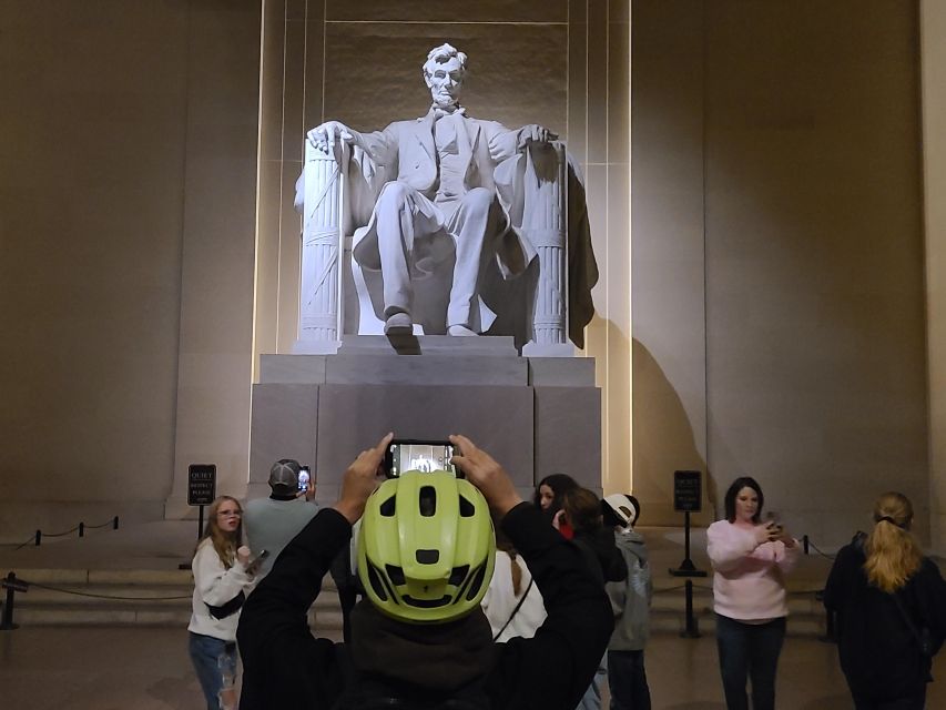 Washington DC Monuments by Night Bike Tour - Common questions