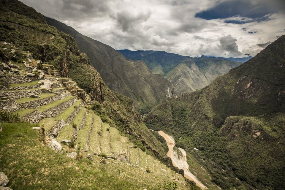 From Cusco: Machu Picchu Small Group Full-Day Tour - Pickup and Languages