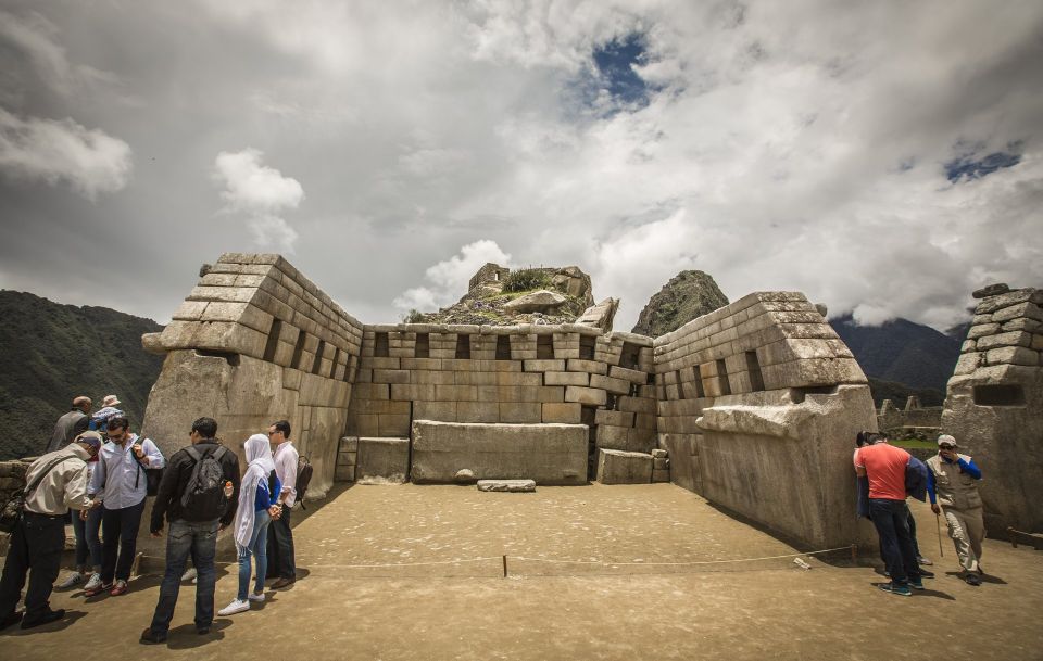 From Cusco: Machu Picchu Small Group Full-Day Tour - Common questions