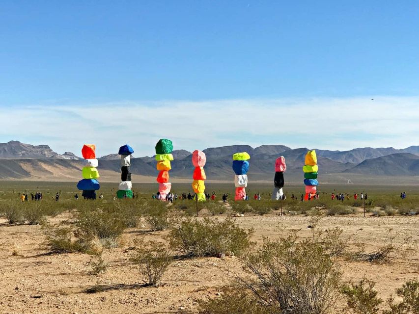 Las Vegas: Mojave, Red Rock Sign and 7 Magic Mountains Tour - Sum Up