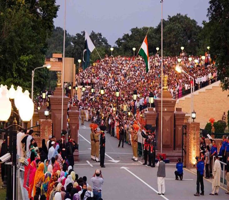 Amritsar: Beating Retreat Ceremony, Sadda Pind and Dinner - Key Points