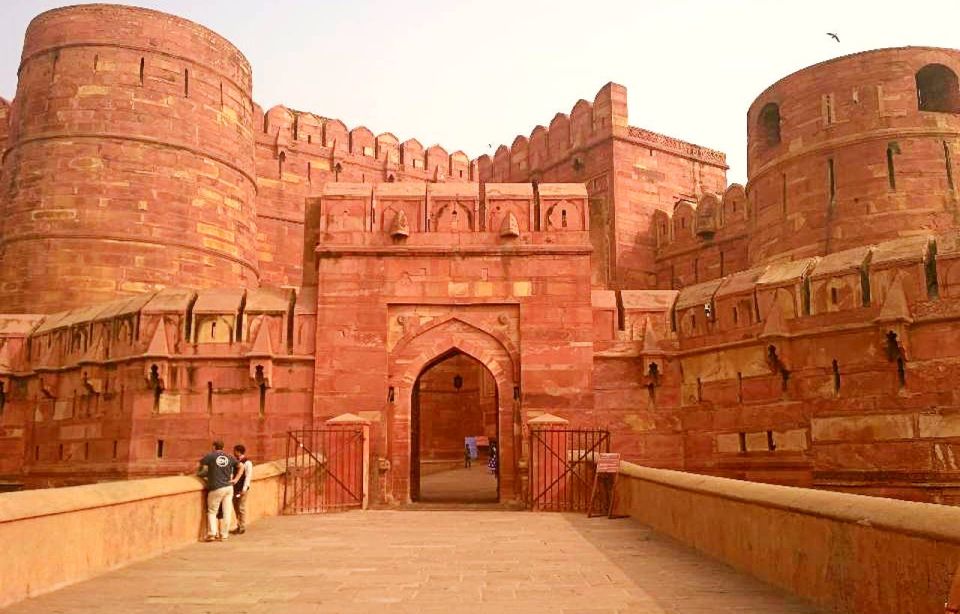 Delhi Agra Day Trip by Car With Agra Fort and Fatehpur Sikri - Tour Price and Availability