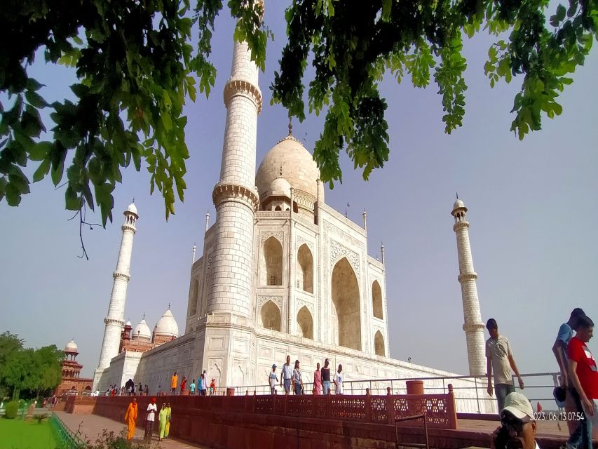 From Delhi: Agra City Sightseeing Tour With Guide & Driver - Key Points