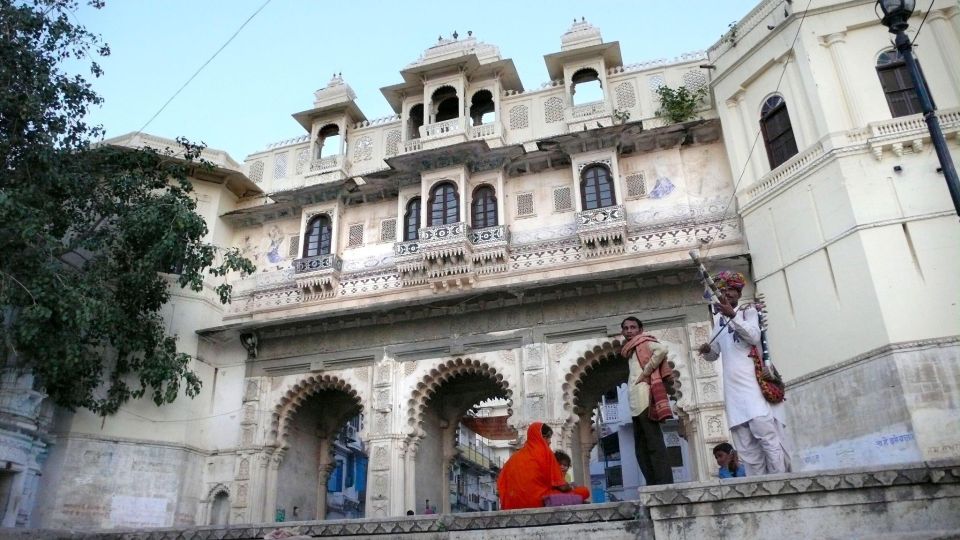 From Jaipur: 2 Days Overnight Tour Of Udaipur Sightseeing - Key Points