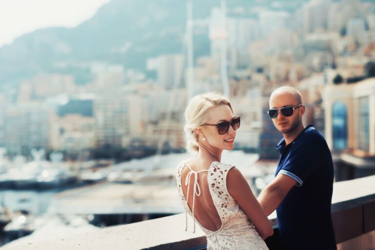 Lovely Romantic Tour in French Riviera for Couples