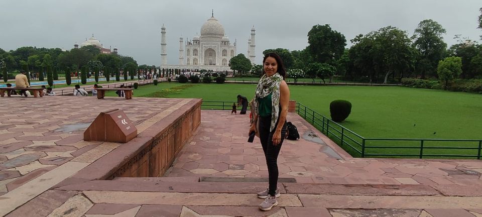 From Delhi : Taj Mahal, Agra Fort, and Baby Taj Guided Tour - Full Description