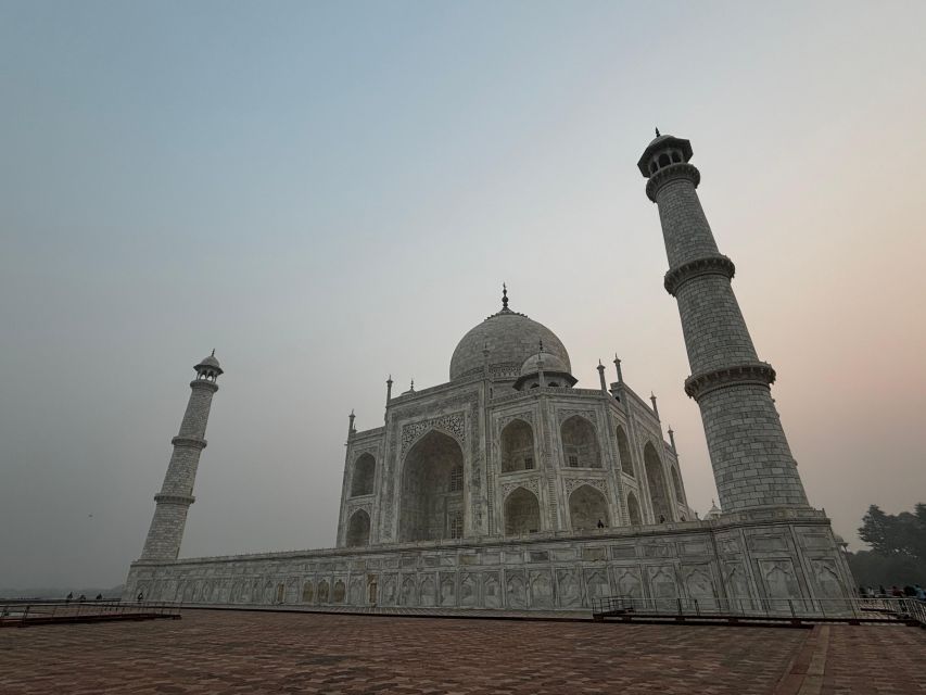 From Delhi to Agra Taj Mahal Trip With Agra Fort & Baby Taj - Language Options