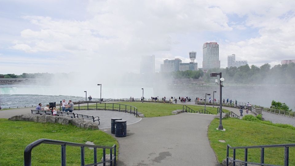 Niagara Falls, USA: Small Group Walking Tour With Boat Ride - Tour Highlights