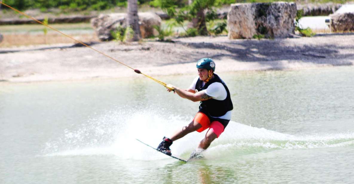 Punta Cana: Caribbean Lake Park All Day & Full Access - Activities